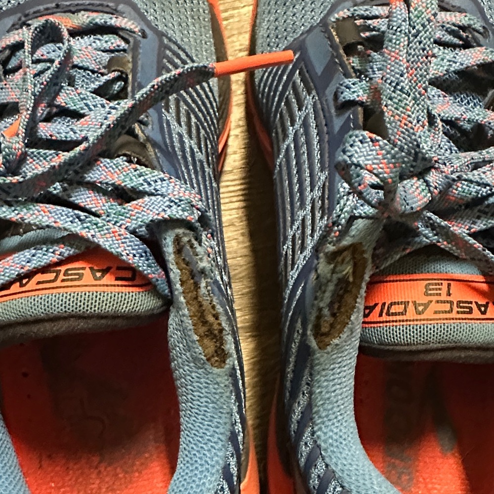 Brooks Cascadia 13 Pacific Crest Trail-Running Shoes - Picture 5 of 5